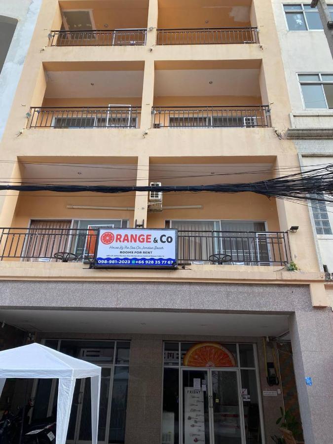 Orange Jomtien 호텔 외부 사진
